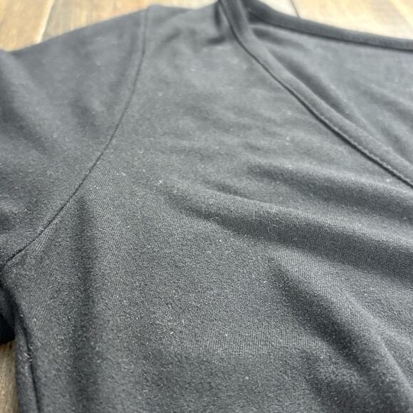 Lulu’s L Black Ruched Middle Long Sleeve Cropped Top V Neck, Soft - Picture 7 of 9